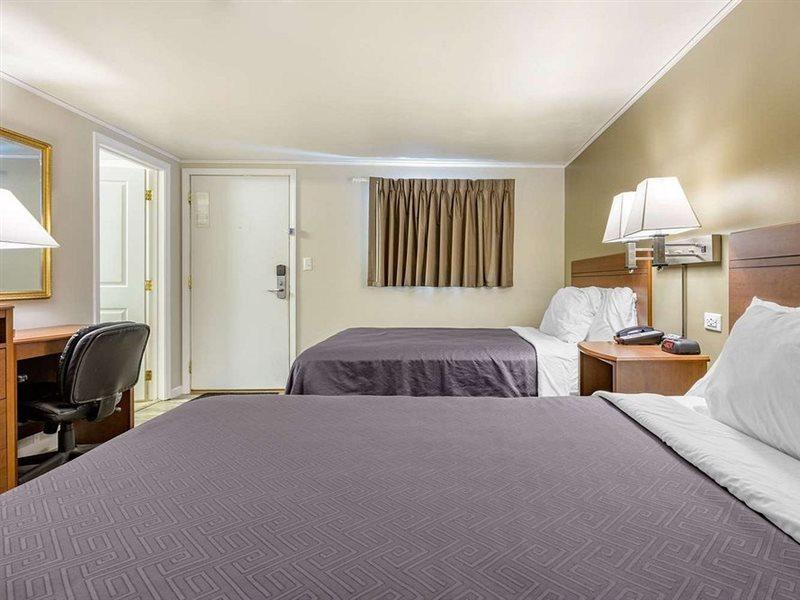 Econo Lodge Bellefonte I-99 Εξωτερικό φωτογραφία