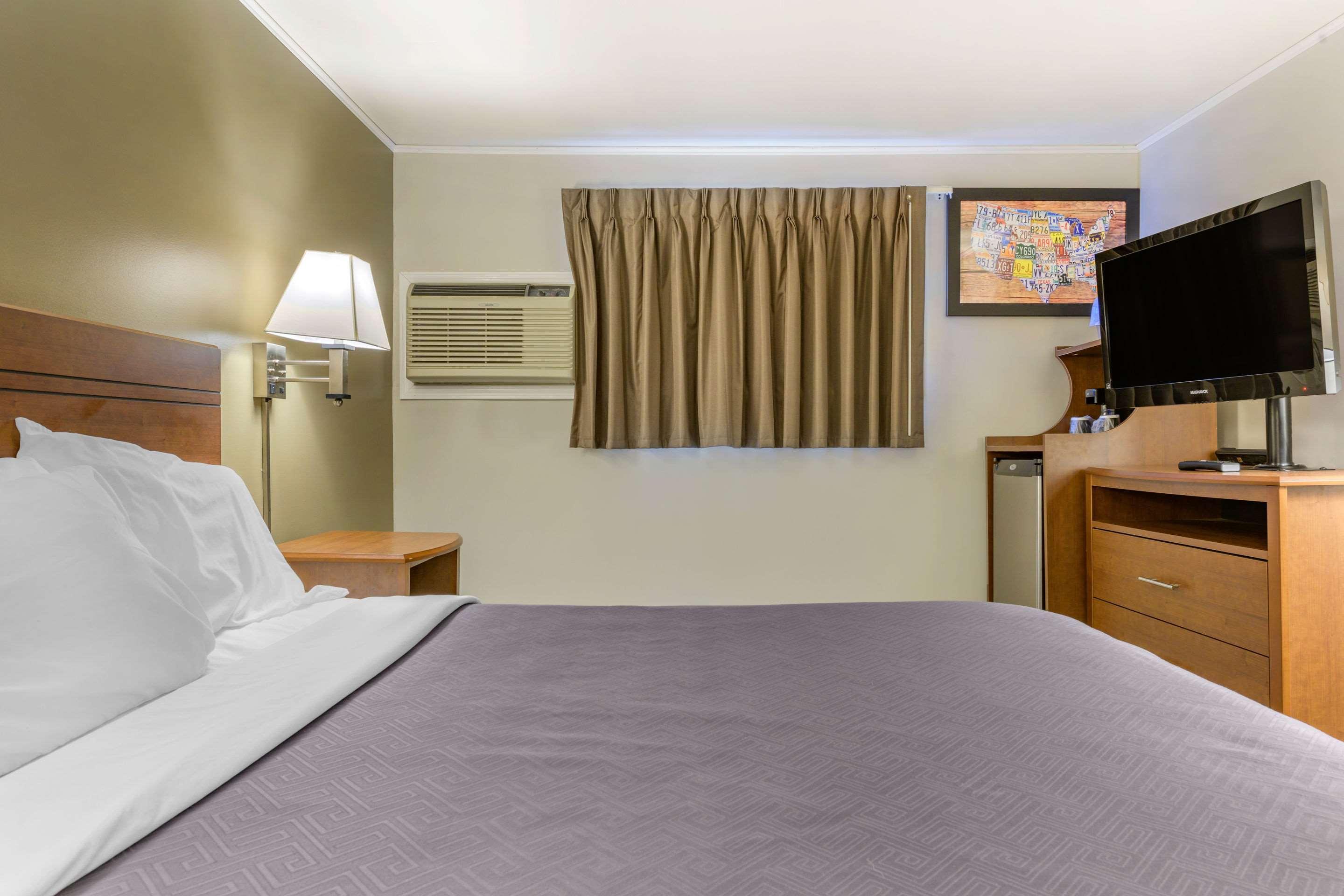 Econo Lodge Bellefonte I-99 Εξωτερικό φωτογραφία
