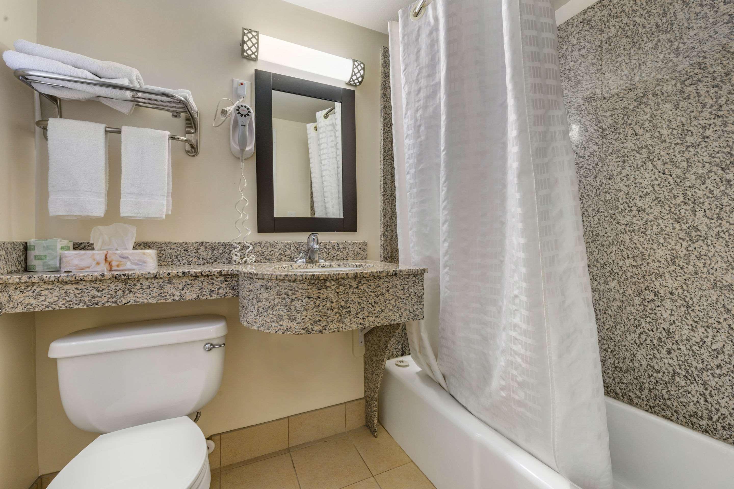 Econo Lodge Bellefonte I-99 Εξωτερικό φωτογραφία