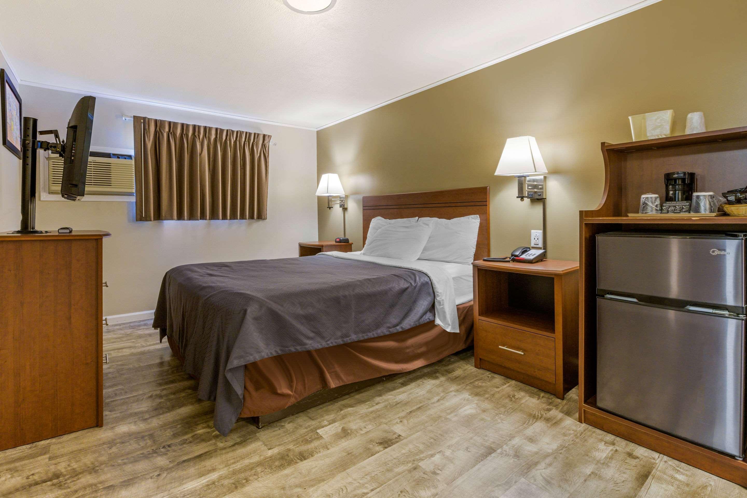 Econo Lodge Bellefonte I-99 Εξωτερικό φωτογραφία