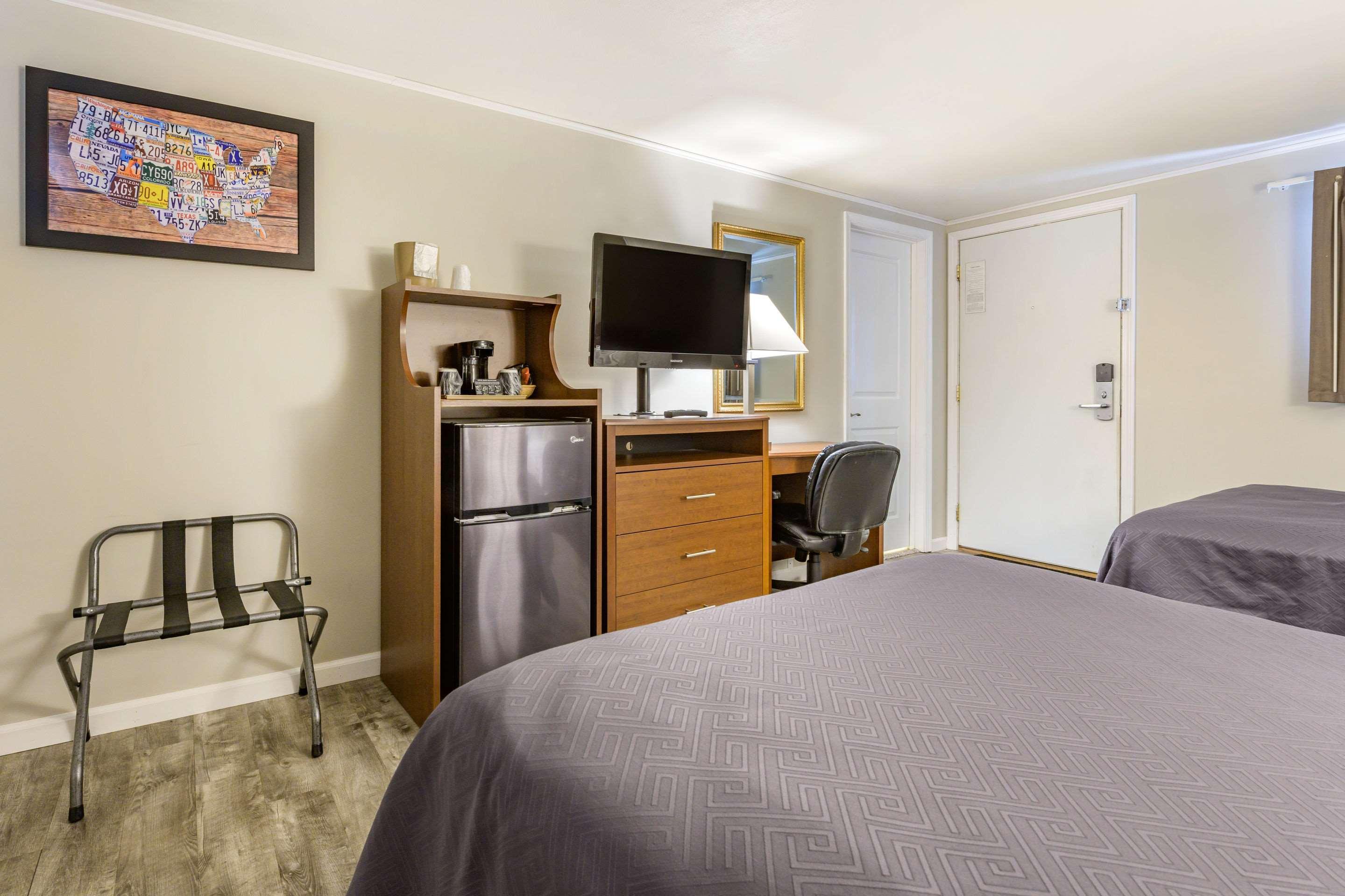 Econo Lodge Bellefonte I-99 Εξωτερικό φωτογραφία