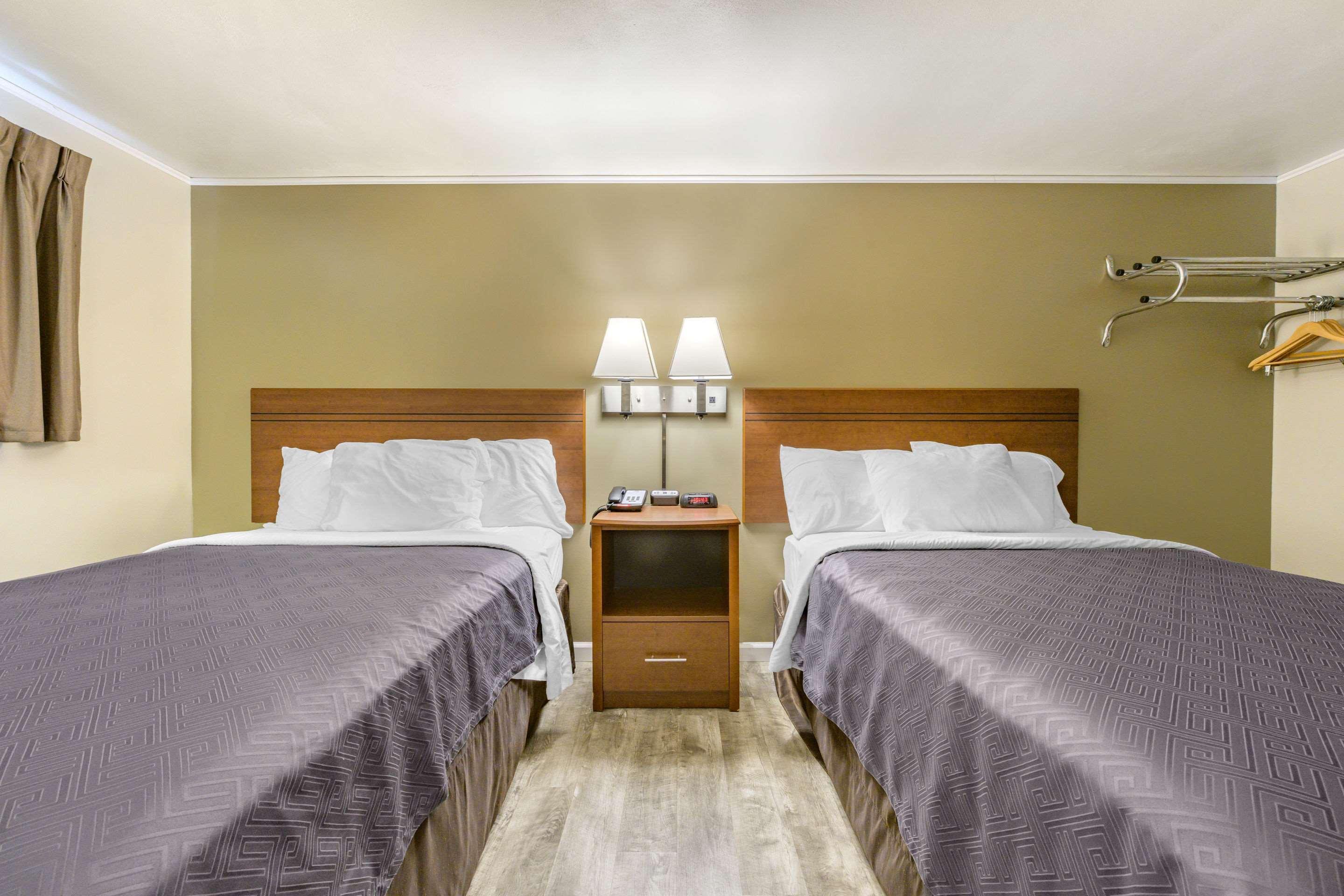 Econo Lodge Bellefonte I-99 Εξωτερικό φωτογραφία