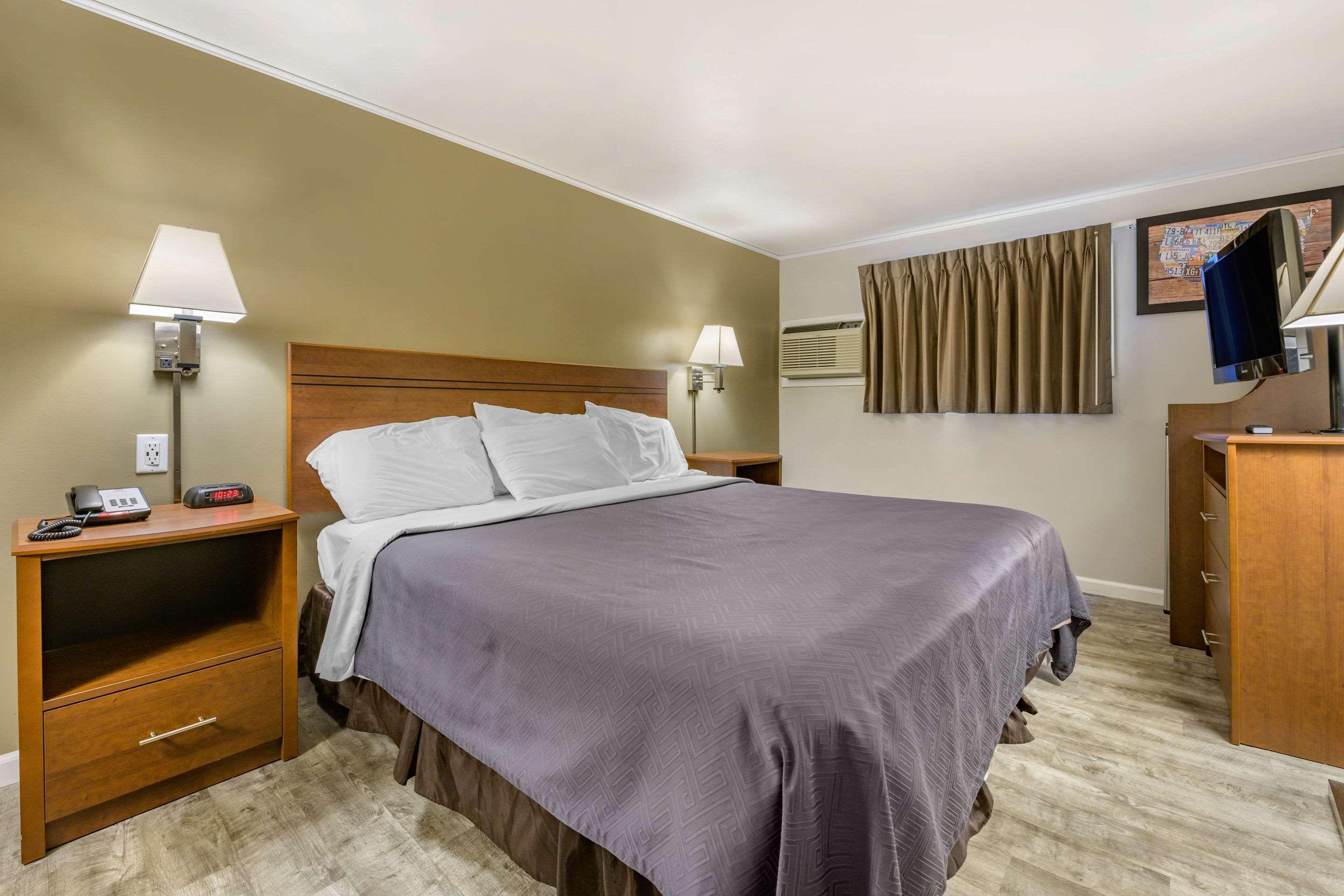 Econo Lodge Bellefonte I-99 Εξωτερικό φωτογραφία